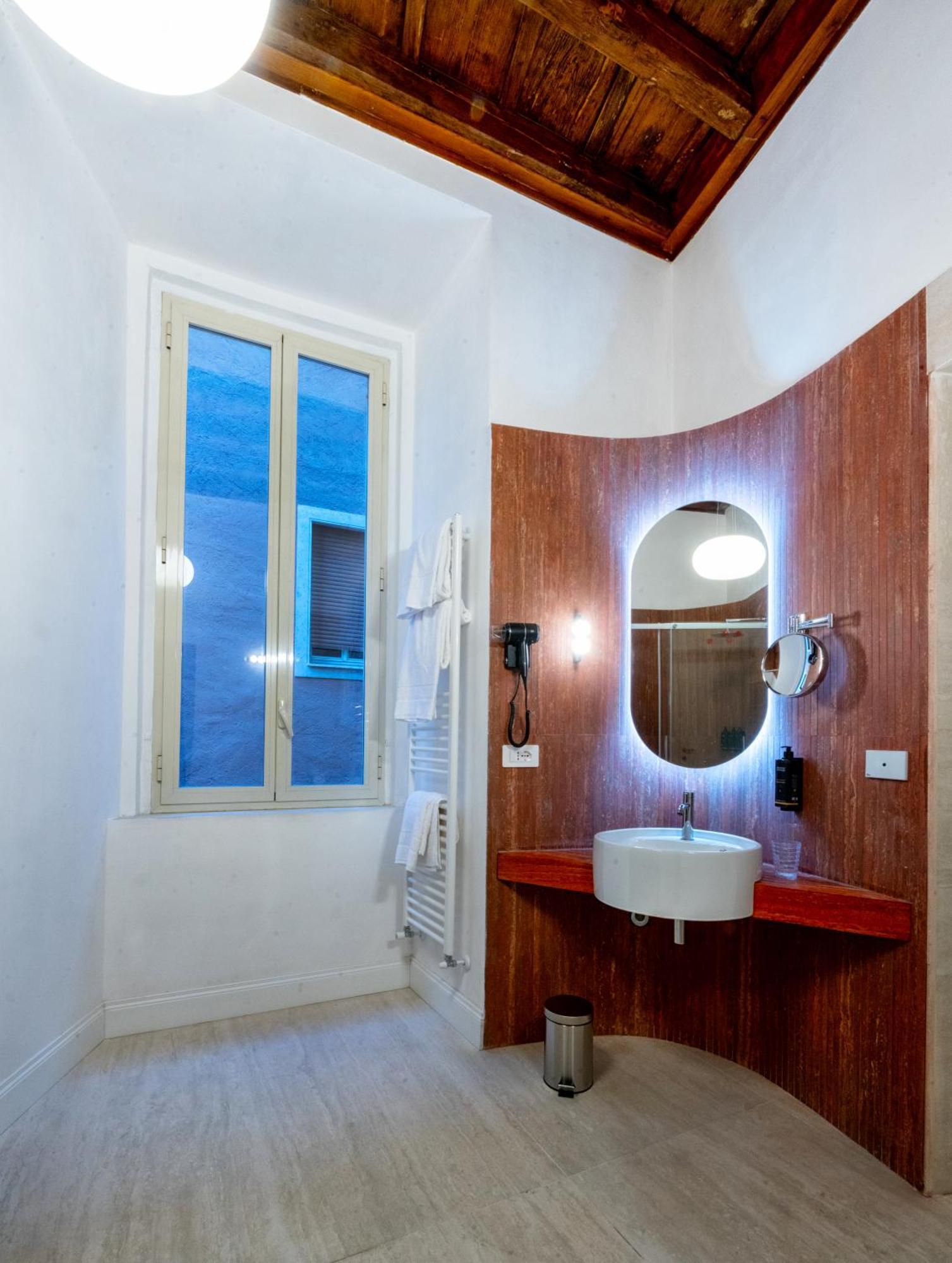 Hotel Agh - Capranica Roma Exterior foto